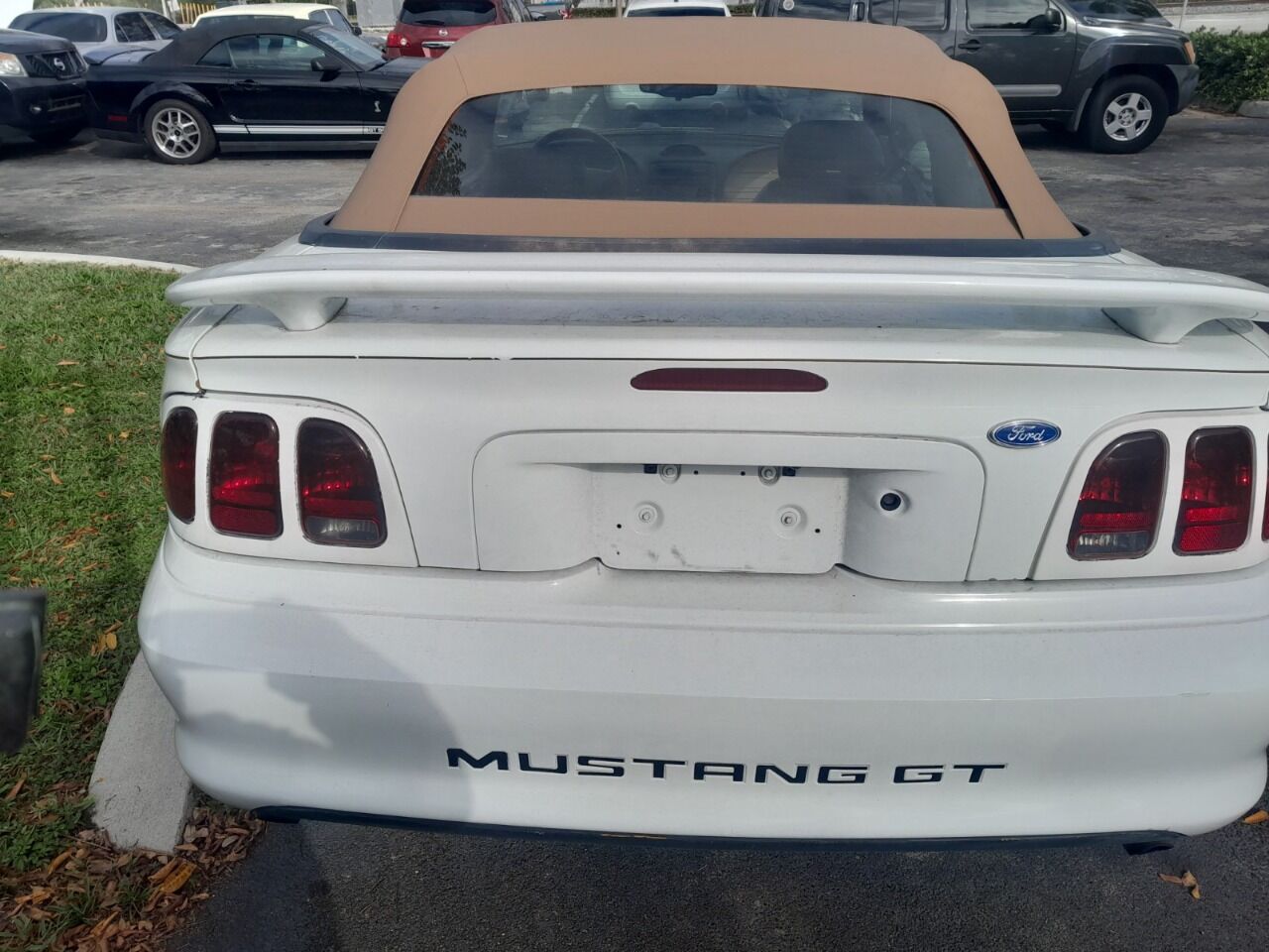 1995 Ford Mustang  - $6,950