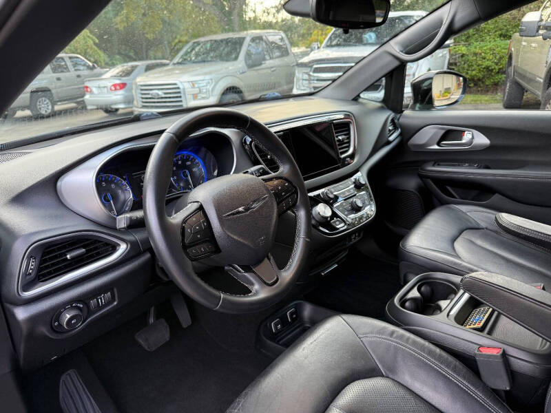 2018 Chrysler Pacifica Touring L