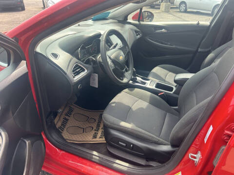 2017 Chevrolet Cruze LT Auto