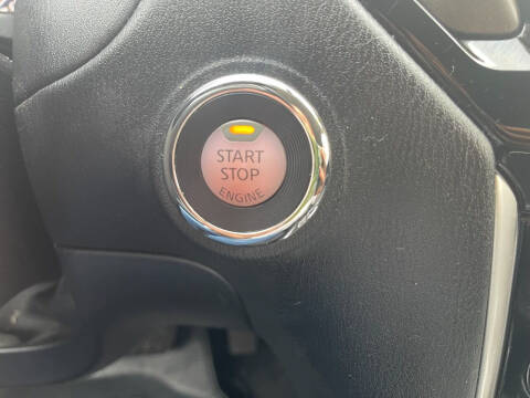 2020 Nissan Pathfinder S