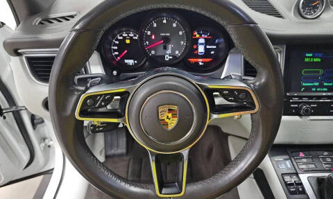 2016 Porsche Macan S