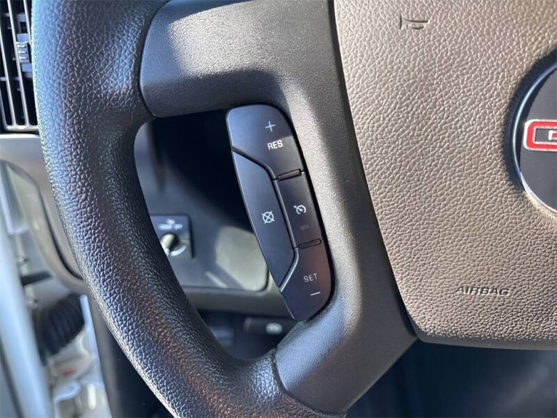 2023 GMC Savana 2500