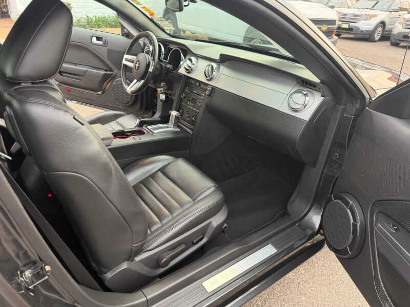 2008 Ford Mustang GT Deluxe