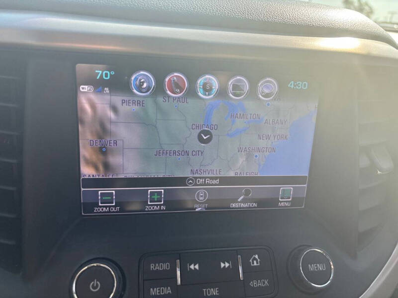 2017 GMC Acadia Denali