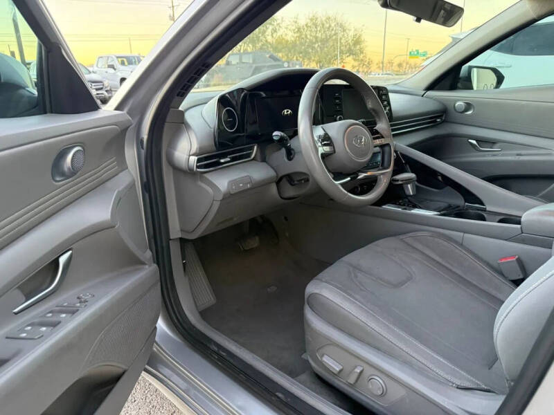 2021 Hyundai Elantra