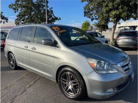 2005 Honda Odyssey for sale at MERCED AUTO WORLD in Merced CA