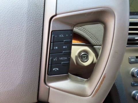 2010 Lincoln MKT