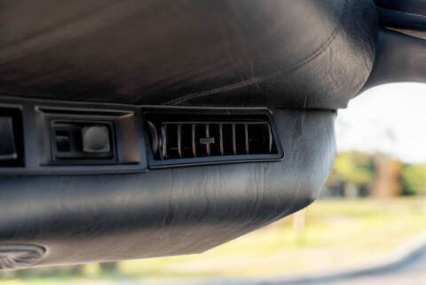 1981 DeLorean DMC-12