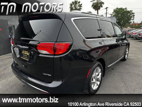 2017 Chrysler Pacifica Limited