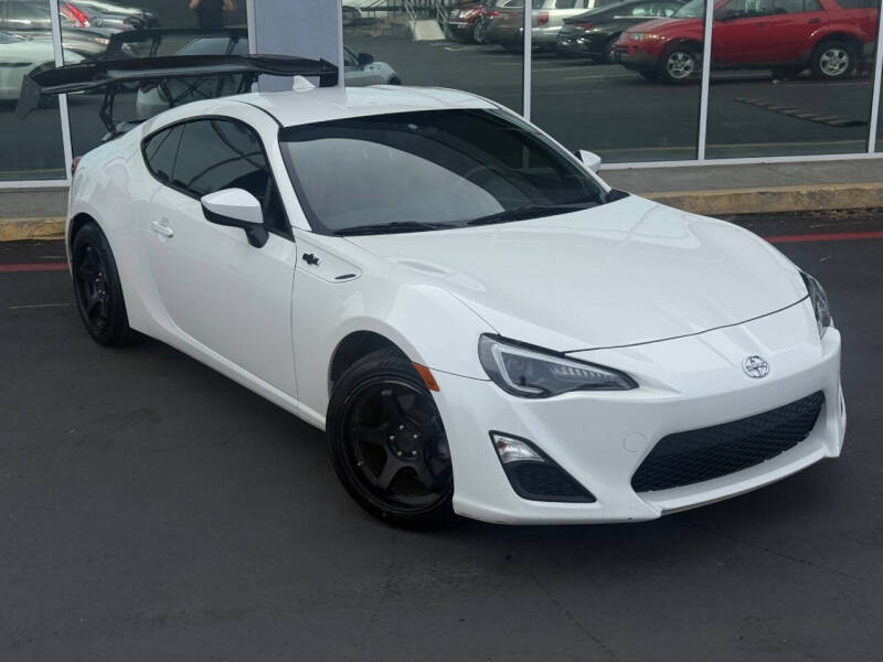 2016 Scion FR-S