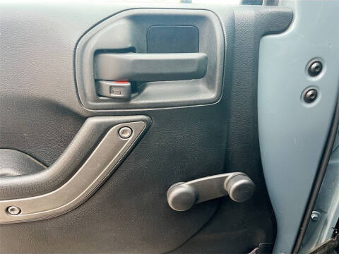 2014 Jeep Wrangler Sport