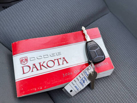 2006 Dodge Dakota SLT