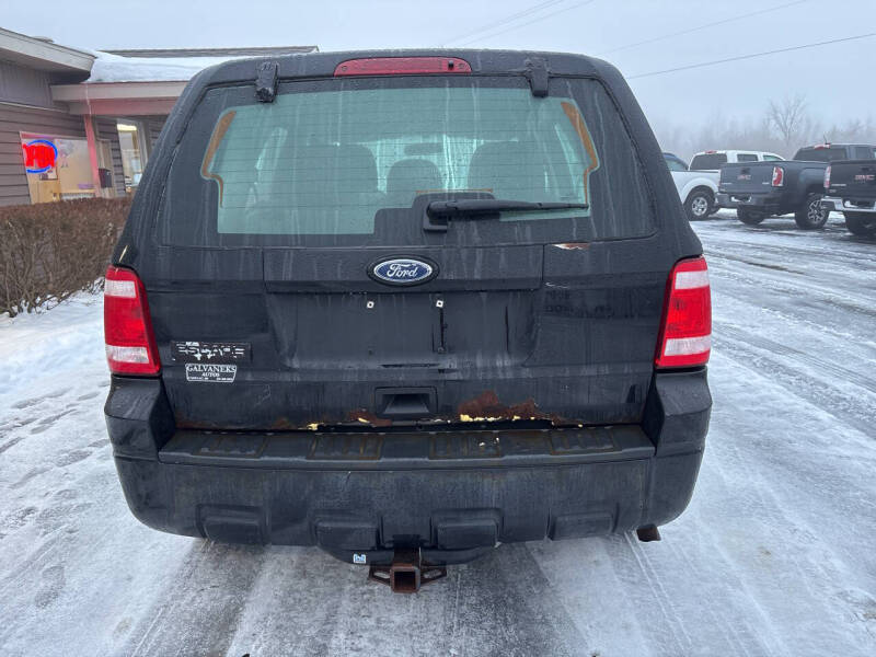 2010 Ford Escape XLS