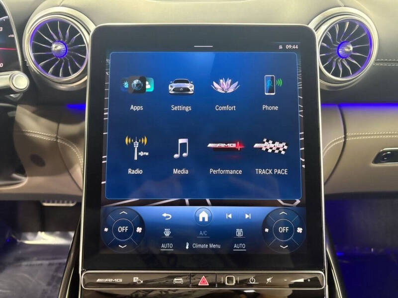 2024 Mercedes-Benz AMG GT 63