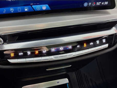 2024 Cadillac LYRIQ Sport 1