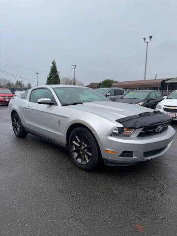 2010 Ford Mustang V6 Premium