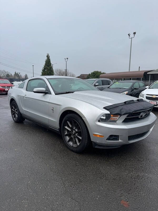 2010 Ford Mustang V6 Premium
