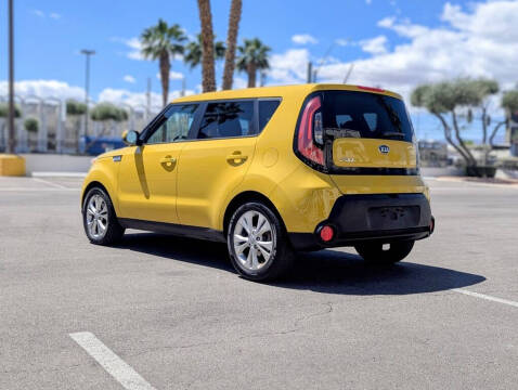 2015 Kia Soul +