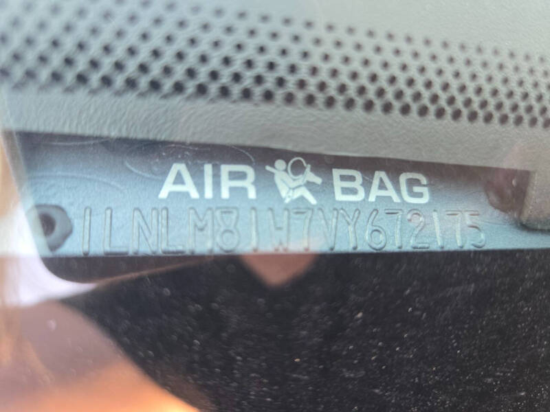 1997 Lincoln Town Car Executive