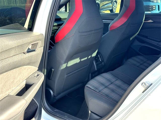 2024 Volkswagen Golf GTI S