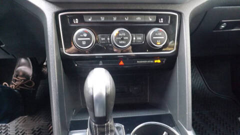 2023 Volkswagen Atlas Cross Sport V6 SE