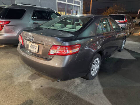 2011 Toyota Camry LE