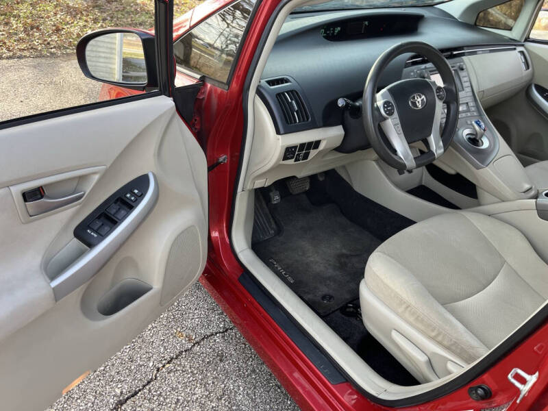 2012 Toyota Prius Two