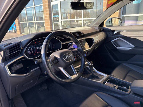 2024 Audi Q3 quattro S line Premium 45 TFSI