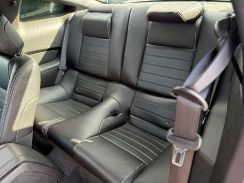 2011 Ford Mustang GT Premium