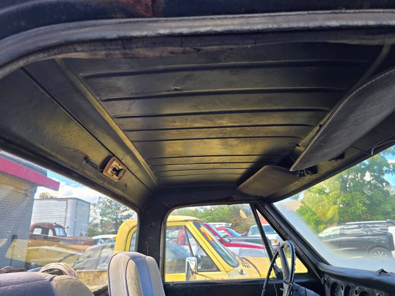 1972 Chevrolet C/K 30 Series