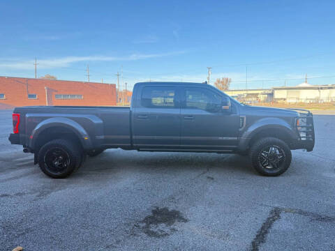2019 Ford F-450 Super Duty Lariat