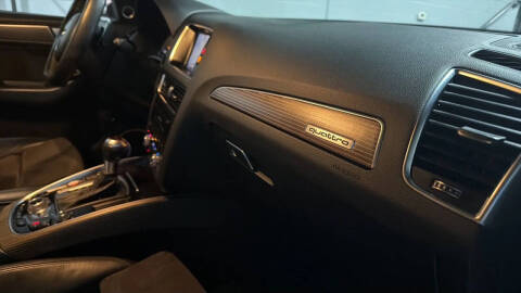 2014 Audi SQ5 3.0T quattro Prestige