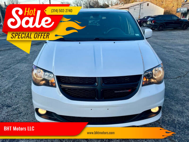 Dodge Grand Caravan's photo