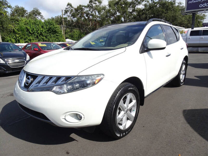 2010 Nissan Murano LE