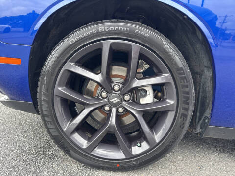 2021 Dodge Challenger SXT