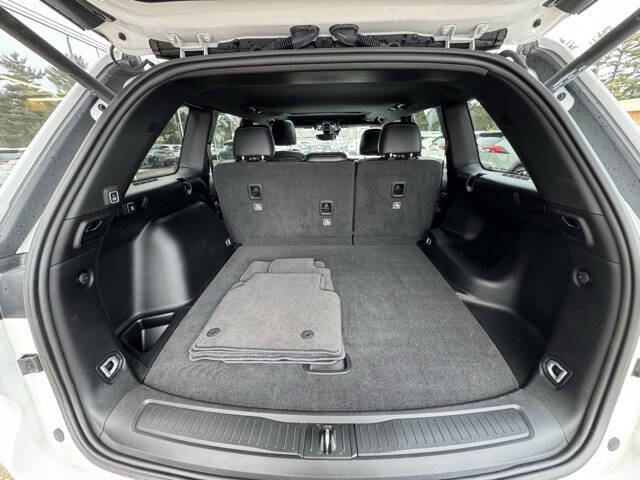 2022 Jeep Grand Cherokee Altitude