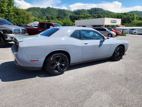 2021 Dodge Challenger SXT