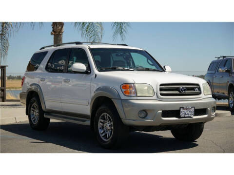 2004 Toyota Sequoia SR5