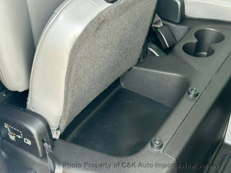 2022 GMC Canyon Elevation Standard