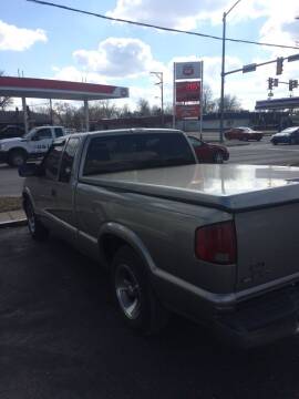 2002 Chevrolet S-10 for sale at Mike Hunter Auto Sales in Terre Haute IN