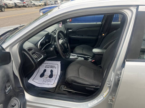 2012 Dodge Avenger SE