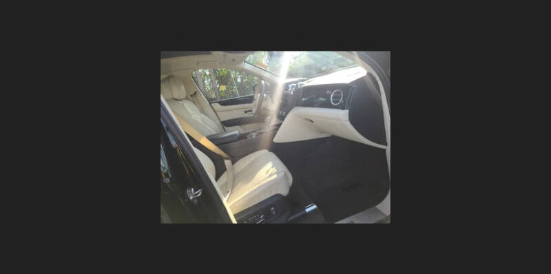 2020 Bentley Bentayga V8