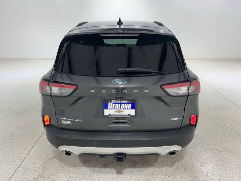 2020 Ford Escape Titanium