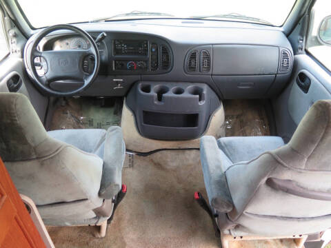 2000 Dodge Ram Van 3500