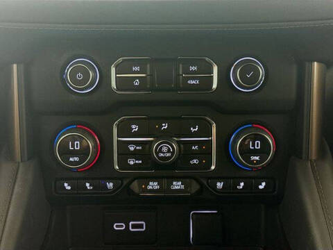 2023 Chevrolet Suburban High Country