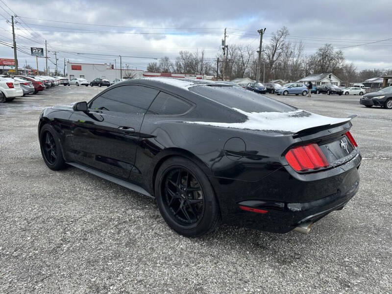2016 Ford Mustang V6
