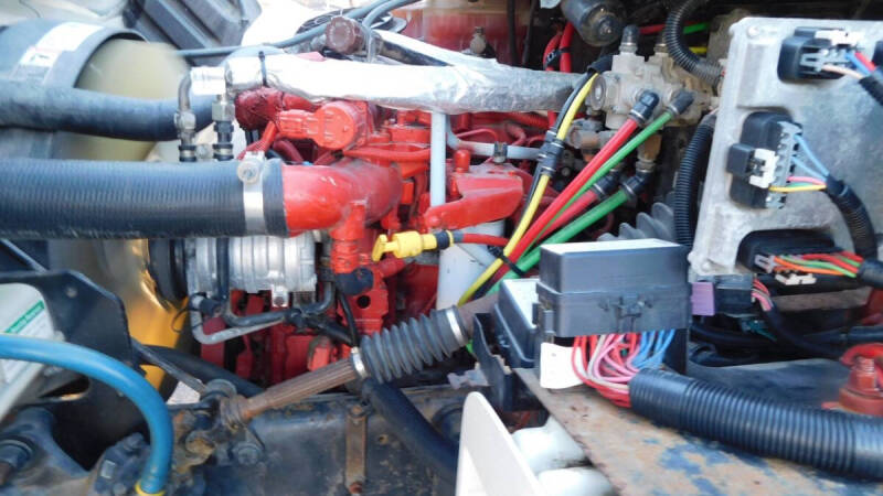 2013 Freightliner B2 Chassis