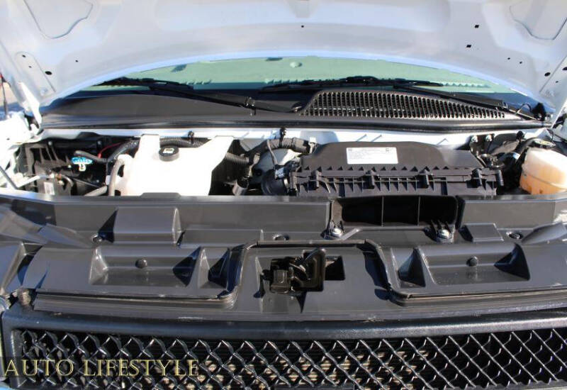 2023 Chevrolet Express 2500