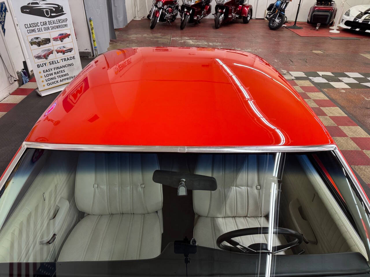 1977 Plymouth Volare 21