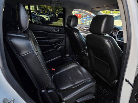 2019 GMC Acadia SLT-1